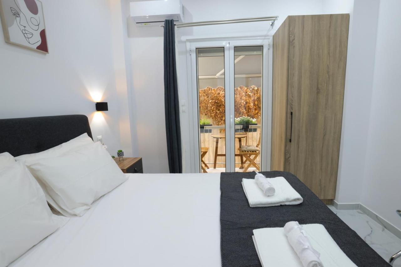 Apollo 2 Bd Jacuzzi Suite Athens Exterior photo